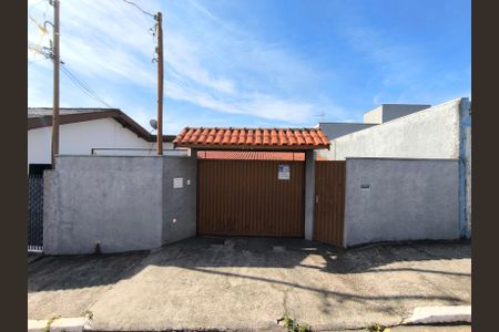 Casa para alugar com 223m², 4 quartos e 6 vagasFachada