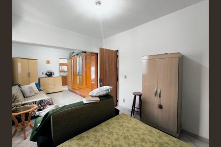 Casa para alugar com 223m², 4 quartos e 6 vagasSuíte