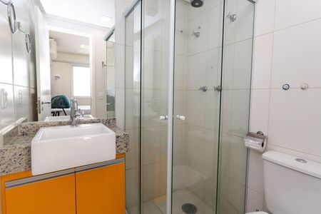 Banheiro Social de kitnet/studio à venda com 1 quarto, 32m² em Centro Histórico de São Paulo, São Paulo