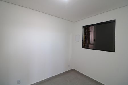 Quarto de kitnet/studio para alugar com 1 quarto, 40m² em Vila Nova York, São Paulo