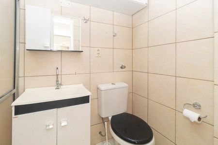 Banheiro de apartamento para alugar com 1 quarto, 40m² em Partenon, Porto Alegre