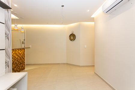 Apartamento para alugar com 50m², 2 quartos e 1 vaga Apartamento para alugar com 50m², 2 quartos e 1 vagaSala