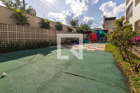Apartamento à venda com 72m², 2 quartos e 1 vaga Apartamento à venda com 72m², 2 quartos e 1 vagaÁrea comum - Playground
