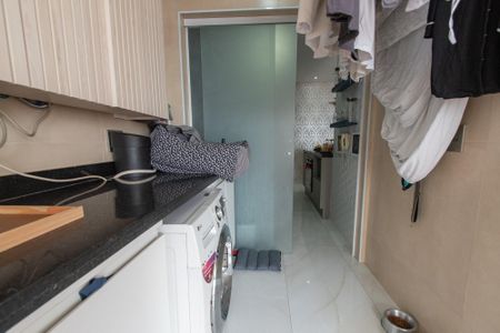 Apartamento à venda com 72m², 2 quartos e 1 vaga Apartamento à venda com 72m², 2 quartos e 1 vagaÁrea de serviço