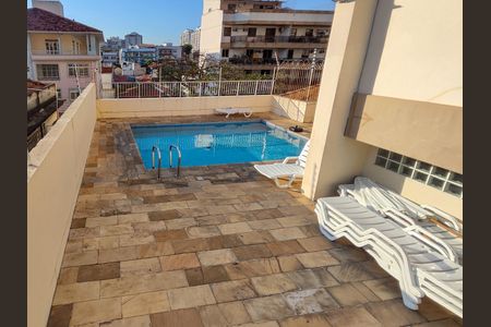 Apartamento à venda com 190m², 3 quartos e 2 vagasÁrea comum - Piscina