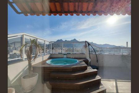 Apartamento à venda com 190m², 3 quartos e 2 vagasVista do Quarto 2