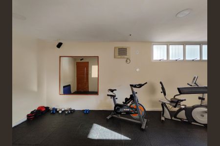 Apartamento à venda com 190m², 3 quartos e 2 vagasÁrea comum - Academia