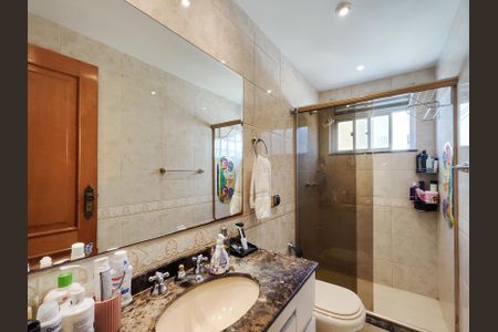 Apartamento à venda com 190m², 3 quartos e 2 vagasBanheiro da Suíte