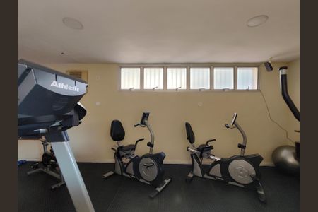 Apartamento à venda com 190m², 3 quartos e 2 vagasÁrea comum - Academia