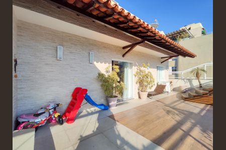 Apartamento à venda com 190m², 3 quartos e 2 vagasTerraço