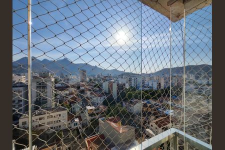 Apartamento à venda com 190m², 3 quartos e 2 vagasVaranda