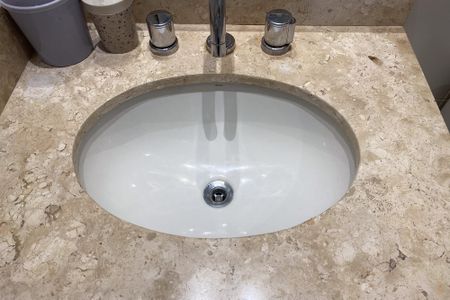 Apartamento para alugar com 77m², 2 quartos e 1 vaga Apartamento para alugar com 77m², 2 quartos e 1 vagaBanheiro