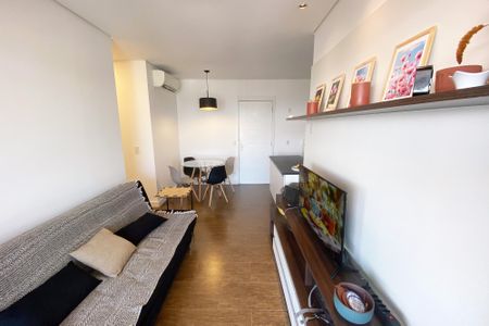 Sala de apartamento para alugar com 2 quartos, 77m² em Pinheiros, São Paulo