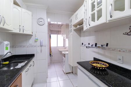 Apartamento à venda com 62m², 3 quartos e 1 vagaCozinha e área de serviço