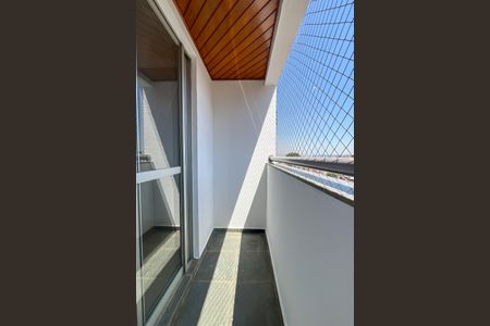 Sacada da Sala de apartamento para alugar com 3 quartos, 64m² em Vila dos Remédios, São Paulo