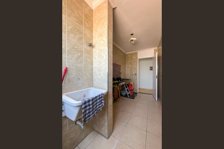 Apartamento para alugar com 64m², 3 quartos e 1 vagaÁrea de Serviço