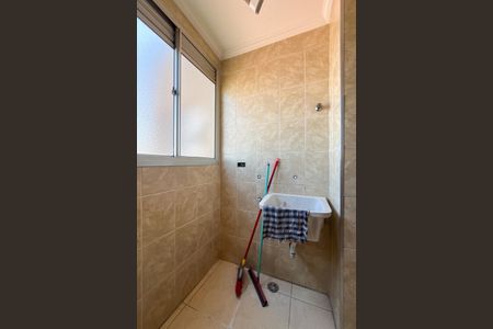 Apartamento para alugar com 64m², 3 quartos e 1 vagaÁrea de Serviço