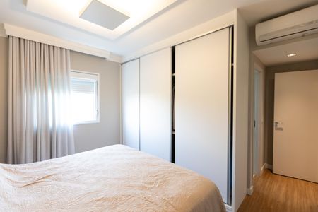 Apartamento à venda com 131m², 3 quartos e 3 vagasSuíte 2