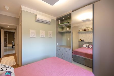 Apartamento à venda com 131m², 3 quartos e 3 vagasSuíte 1