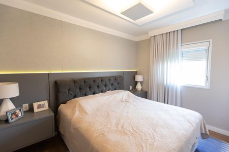 Apartamento à venda com 131m², 3 quartos e 3 vagasSuíte 2