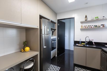 Apartamento à venda com 131m², 3 quartos e 3 vagasCozinha