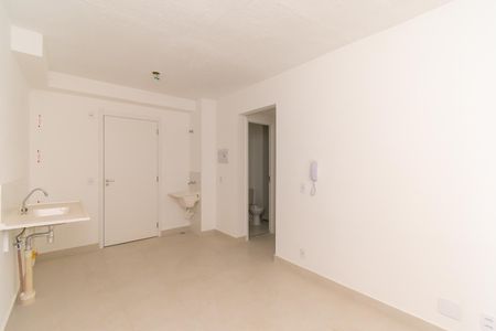Apartamento para alugar com 32m², 2 quartos e sem vaga Apartamento para alugar com 32m², 2 quartos e sem vagaSala