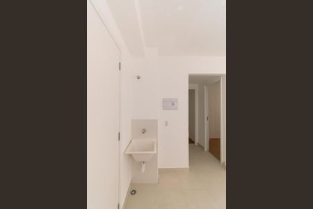 Apartamento para alugar com 32m², 2 quartos e sem vaga Apartamento para alugar com 32m², 2 quartos e sem vagaÁrea de Serviço