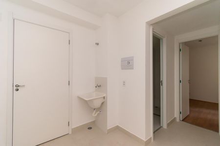 Apartamento para alugar com 32m², 2 quartos e sem vaga Apartamento para alugar com 32m², 2 quartos e sem vagaÁrea de Serviço
