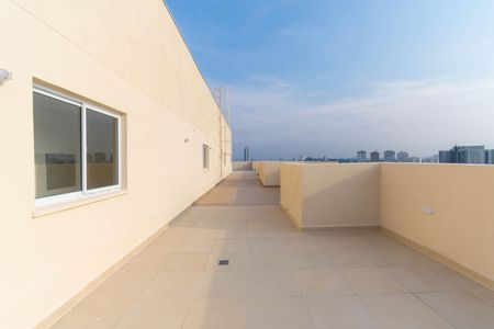 Apartamento para alugar com 32m², 2 quartos e sem vaga Apartamento para alugar com 32m², 2 quartos e sem vagaÁrea comum - Rooftop