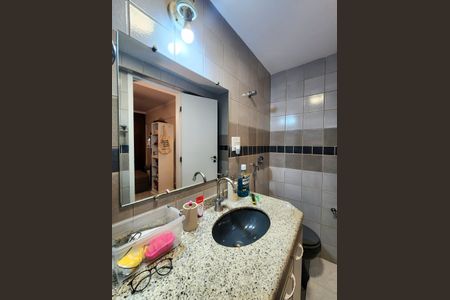 Apartamento à venda com 86m², 2 quartos e 1 vaga Apartamento à venda com 86m², 2 quartos e 1 vagaBanheiro da Suíte 1