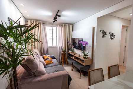 Sala de apartamento para alugar com 2 quartos, 41m² em Cambuci, São Paulo