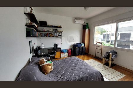 Casa à venda com 3 quartos, 228m² em Granja Julieta, São Paulo