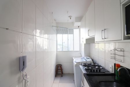 Apartamento para alugar com 40m², 2 quartos e sem vagaCozinha e Área de Serviço