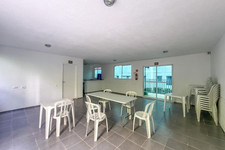 Apartamento para alugar com 40m², 2 quartos e sem vaga Apartamento para alugar com 40m², 2 quartos e sem vagaÁrea comum - Salão de festas