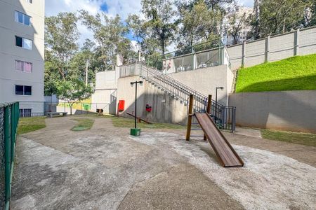 Apartamento para alugar com 40m², 2 quartos e sem vaga Apartamento para alugar com 40m², 2 quartos e sem vagaÁrea comum - Playground