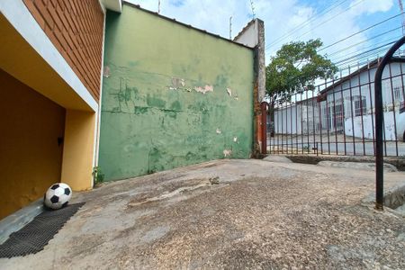 Casa à venda com 101m², 3 quartos e 1 vaga Casa à venda com 101m², 3 quartos e 1 vagaGaragem