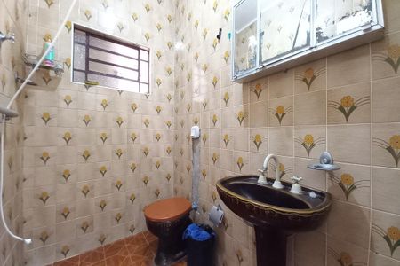 Casa à venda com 101m², 3 quartos e 1 vaga Casa à venda com 101m², 3 quartos e 1 vagaBanheiro