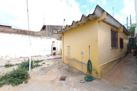 Casa à venda com 101m², 3 quartos e 1 vaga Casa à venda com 101m², 3 quartos e 1 vagaQuintal
