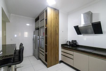 Apartamento para alugar com 120m², 3 quartos e 2 vagas Apartamento para alugar com 120m², 3 quartos e 2 vagasCozinha