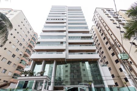 Apartamento para alugar com 120m², 3 quartos e 2 vagas Apartamento para alugar com 120m², 3 quartos e 2 vagasFachada