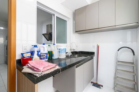 Apartamento para alugar com 120m², 3 quartos e 2 vagas Apartamento para alugar com 120m², 3 quartos e 2 vagasÁrea de Serviço