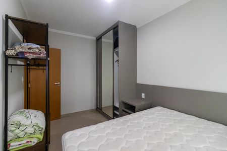 Apartamento para alugar com 120m², 3 quartos e 2 vagas Apartamento para alugar com 120m², 3 quartos e 2 vagasQuarto