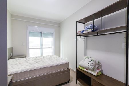 Apartamento para alugar com 120m², 3 quartos e 2 vagas Apartamento para alugar com 120m², 3 quartos e 2 vagasQuarto