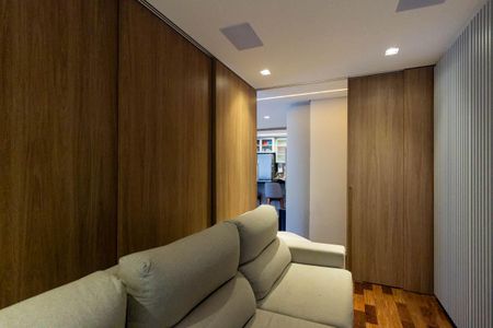 Apartamento para alugar com 110m², 2 quartos e 2 vagasSala