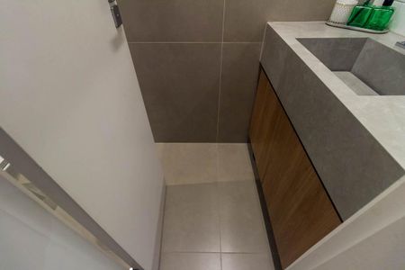 Apartamento para alugar com 110m², 2 quartos e 2 vagasBanheiro Social