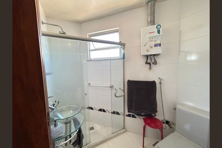 Apartamento à venda com 179m², 4 quartos e 3 vagasBanheiro 1