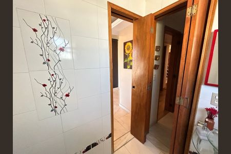 Apartamento à venda com 179m², 4 quartos e 3 vagasBanheiro 1