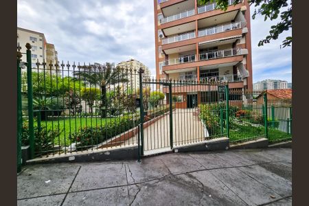 Apartamento à venda com 179m², 4 quartos e 3 vagasFachada