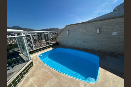Apartamento à venda com 179m², 4 quartos e 3 vagasPiscina Coberta