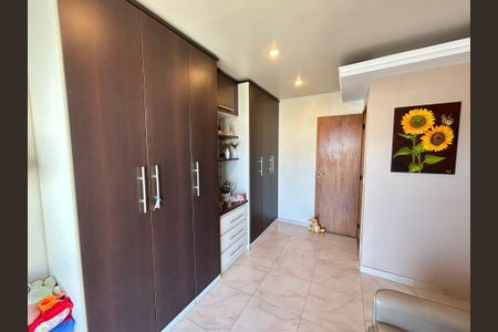 Apartamento à venda com 179m², 4 quartos e 3 vagasQuarto 2
